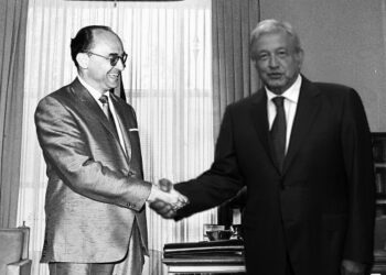 ¿NEO-ECHEVERRISMO:  POLÍTICA EXTERIOR PARA EL NUEVO GOBIERNO?