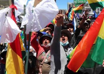 AMÉRICA LATINA SE CONVULSIONA:  PROTESTAS EN ECUADOR, BOLIVIA Y CHILE