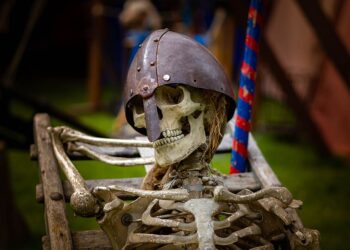 UN CABALLERO MEDIEVAL