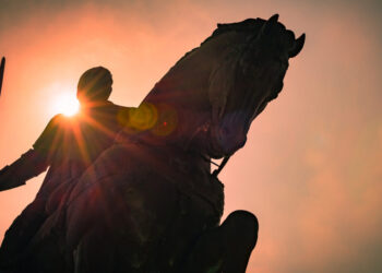 EL VIAJE DEL HÉROE EN NIVEL PANDEMIA